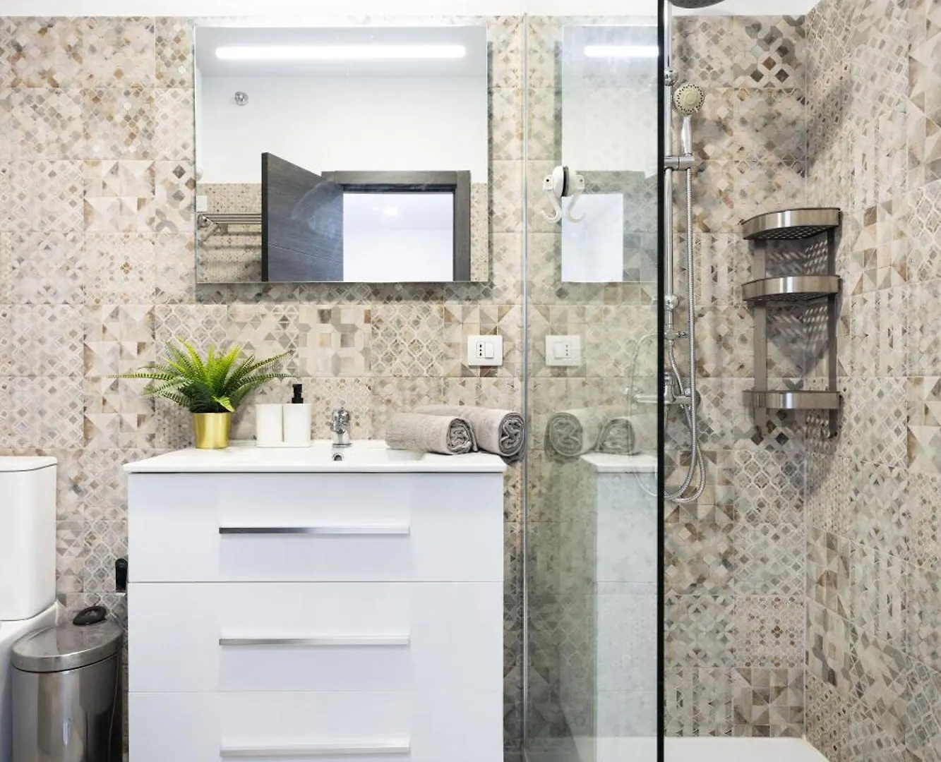 Casa Romania - Apartament Soare Armenime 0*,